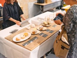 初開催！暮らしとごはんのマルシェ「akarenga craft village」が半田市で12/20(土)・21(日)開催