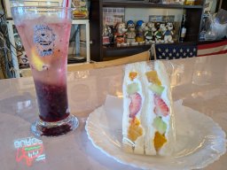 果物屋が営む新鮮フルーツジュース！武豊町「Juice Food Stand S＆S」でフルーツサンドと堪能してきた