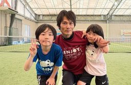 テニスラウンジ東海