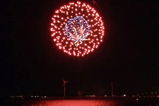 夏の最後に花火が見たい 8 27 土 第9回新舞子ビーチフェスティバル モアモアちたまるスタイル ちたまるnavi