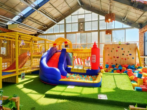 リニューアル】大型キッズスペースが1/20(土)に新設！美浜町のウッド 