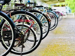 自転車の盗難多発中！盗難防止のためにわずかな時間も「鍵」を