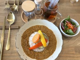 ボックス席あり！ペットOK！大府市のお洒落カフェ「Cafe KUREBA」に行ってみた