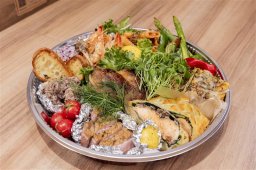 おうちパーティーを彩る！今年食べたい、冬のおすすめテイクアウトベスト4／ちたまる広告