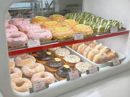 ふんわり可愛い、ときめきのドーナツを堪能！知多市岡田の「SoN」内のスイーツ店「muus」に行ってみた