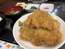 満腹必至のボリューム定食！コスパ最強の昭和レトロな喫茶店・武豊町「矢車」に行ってみた