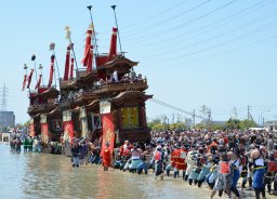 わずか数センチに息を飲む！ユネスコ無形文化遺産の半田市・亀崎の「潮干祭」が5/3(日祝)・5/4(月祝)開催