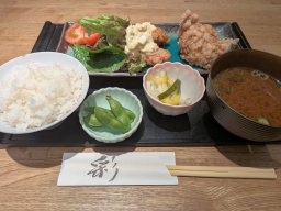 昼呑みOK＆座敷あり！知多市「和ダイニング彩」で味わうヘルシー唐揚げ南蛮定食
