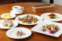 肉も魚も楽しめる新コース登場！東海市のイタリアン「カフェダイニング ラドゥーノ」の今夏おすすめは？／ちたまる広告