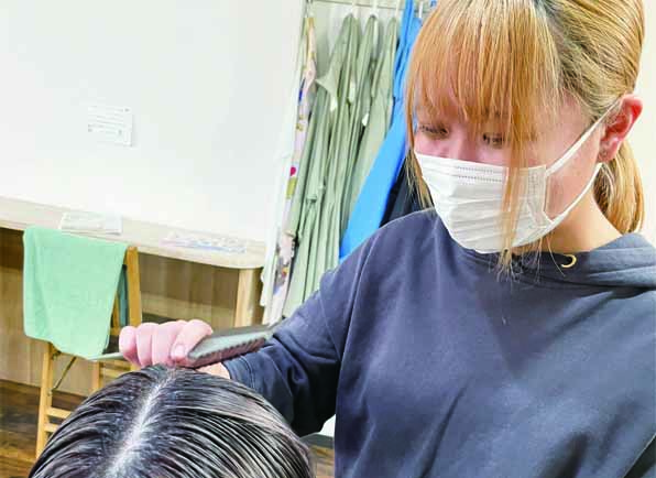 ヘアカラーショップ イロドリ 尾張横須賀店